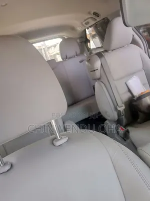 Toyota Sienna 2019 Silver