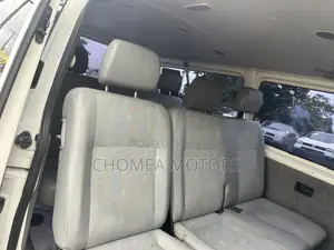 Volkswagen Transporter 2012 White