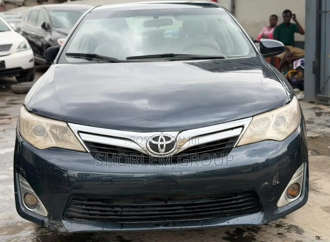 Toyota Camry 2013