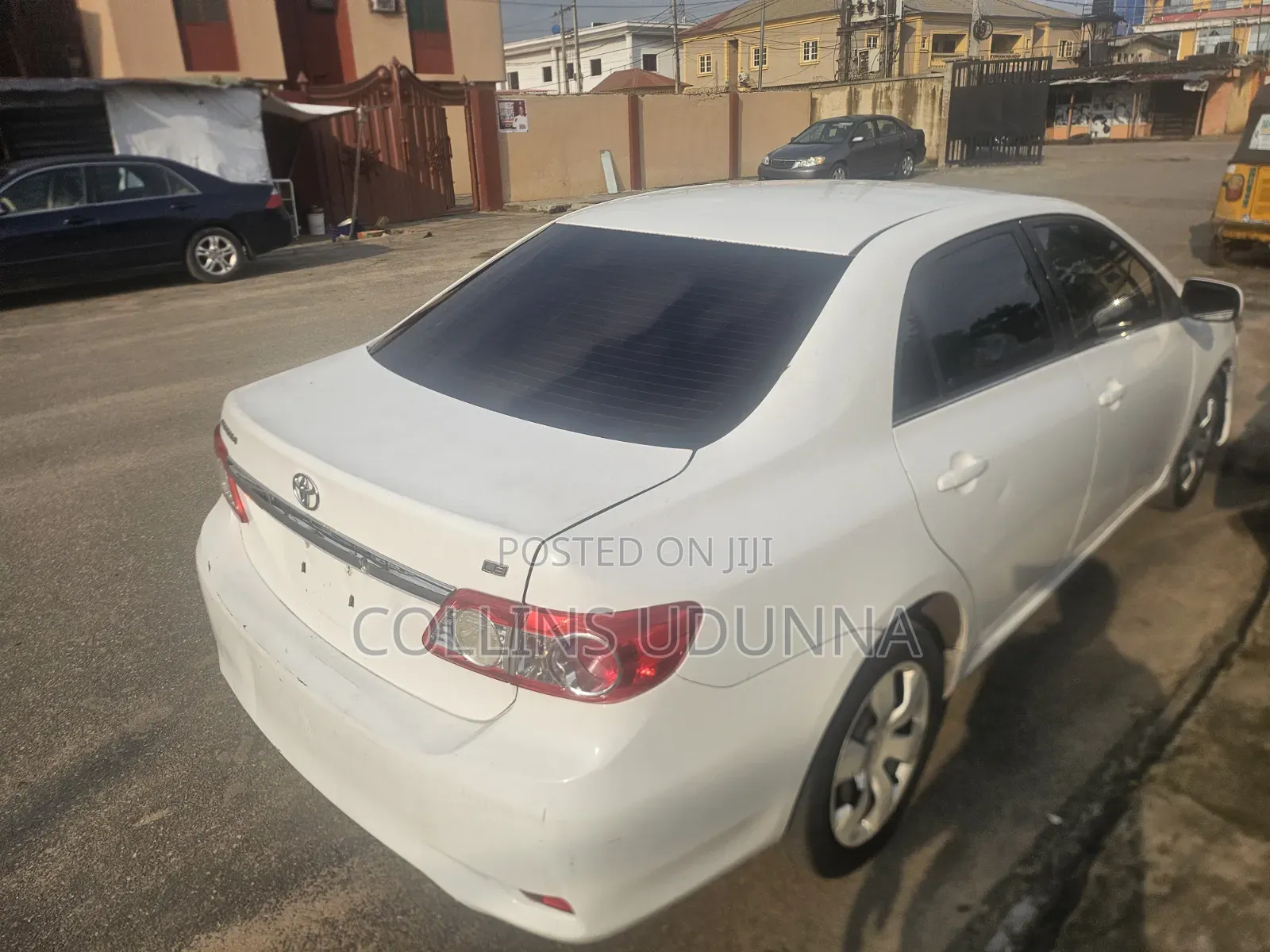 Toyota Corolla 2013 White