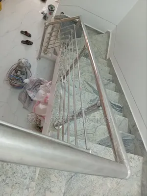 Luxury Stainless Handrails Design.