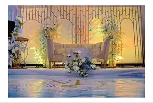 Intimate Outdoor Decoration
