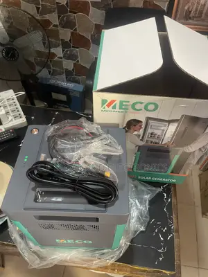 MECO Solar Generator 2000w