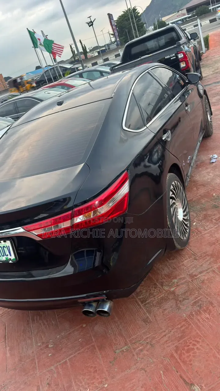 Toyota Avalon 2014 Black