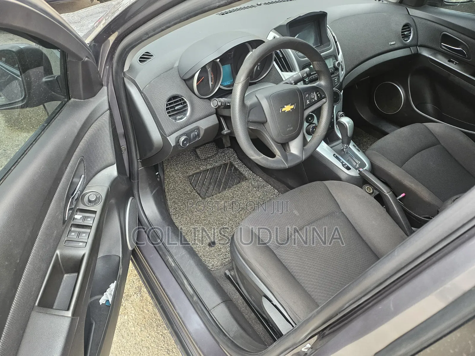Chevrolet Cruze 2013 Gray