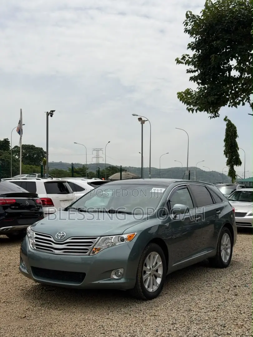 Toyota Venza AWD 2011 Green