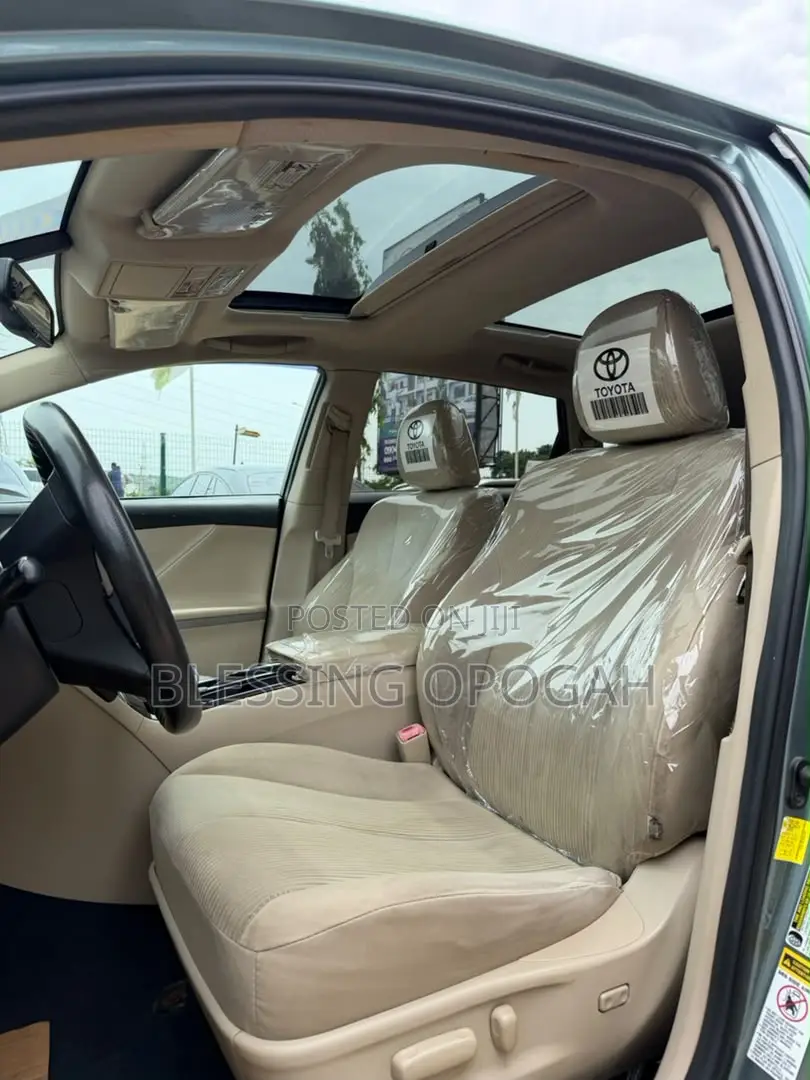 Toyota Venza AWD 2011 Green