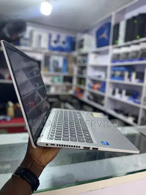 Laptop Asus VivoBook 15 X510UQ 8GB Intel Core i3 SSD 128GB