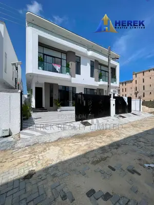 4bdrm Duplex in Ikota for sale