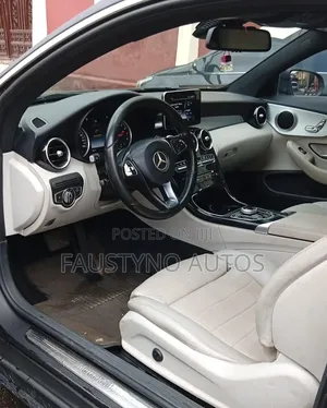 Mercedes-Benz C300 Luxury 4Matic Sedan AWD (2.0L 4cyl 7A) 2016