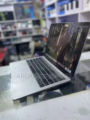 Laptop Apple MacBook Pro 2019 8GB Intel Core i5 SSD 512GB