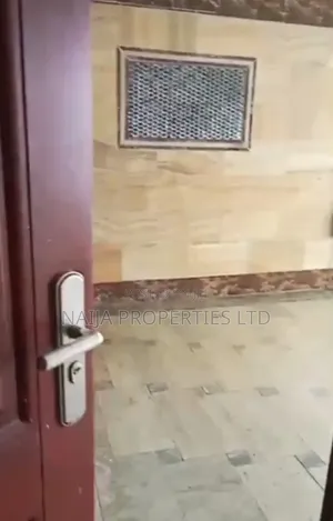 Mini Flat in New Rd, Igbo-efon for rent