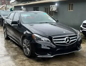 Mercedes-Benz E350 Base 4Matic Wagon AWD (3.5L 6cyl 7A) 2015 Black