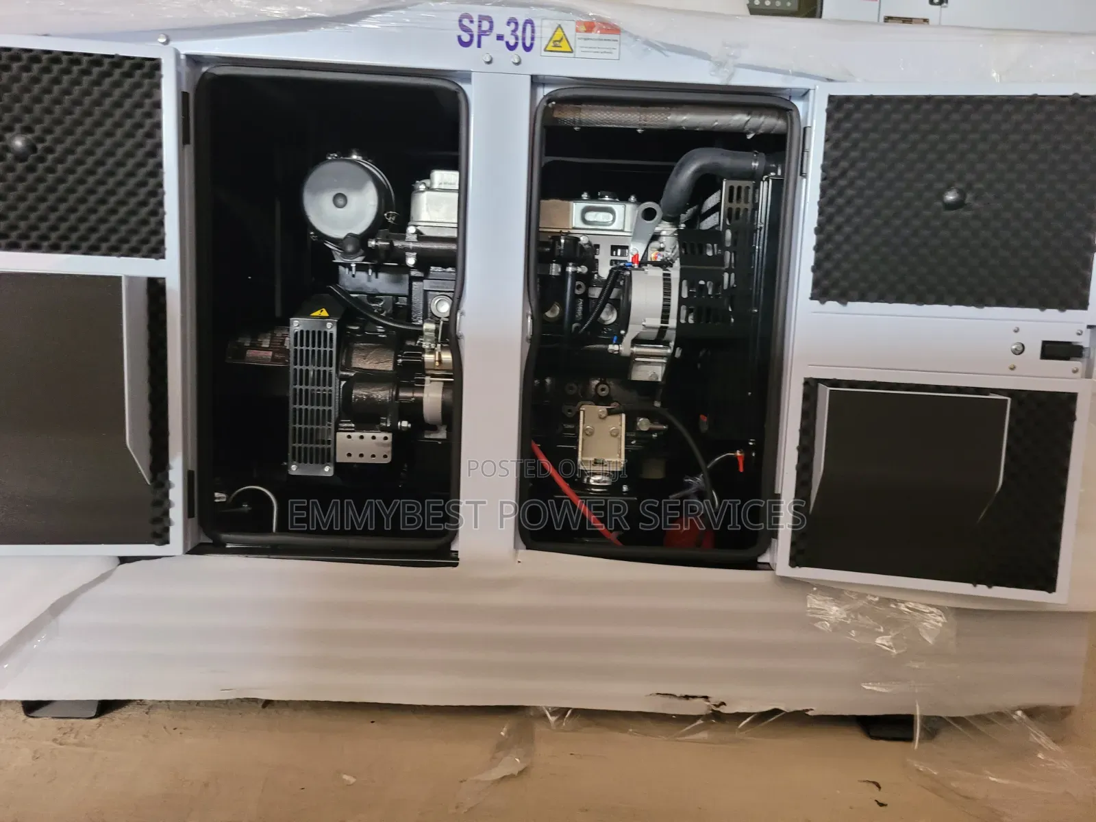 Low Fuel Consumption 30kva Perkins Soundproof Generator