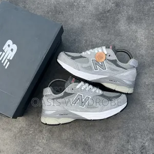 Premium Quality New Balance 990v3 Gray Sneakers