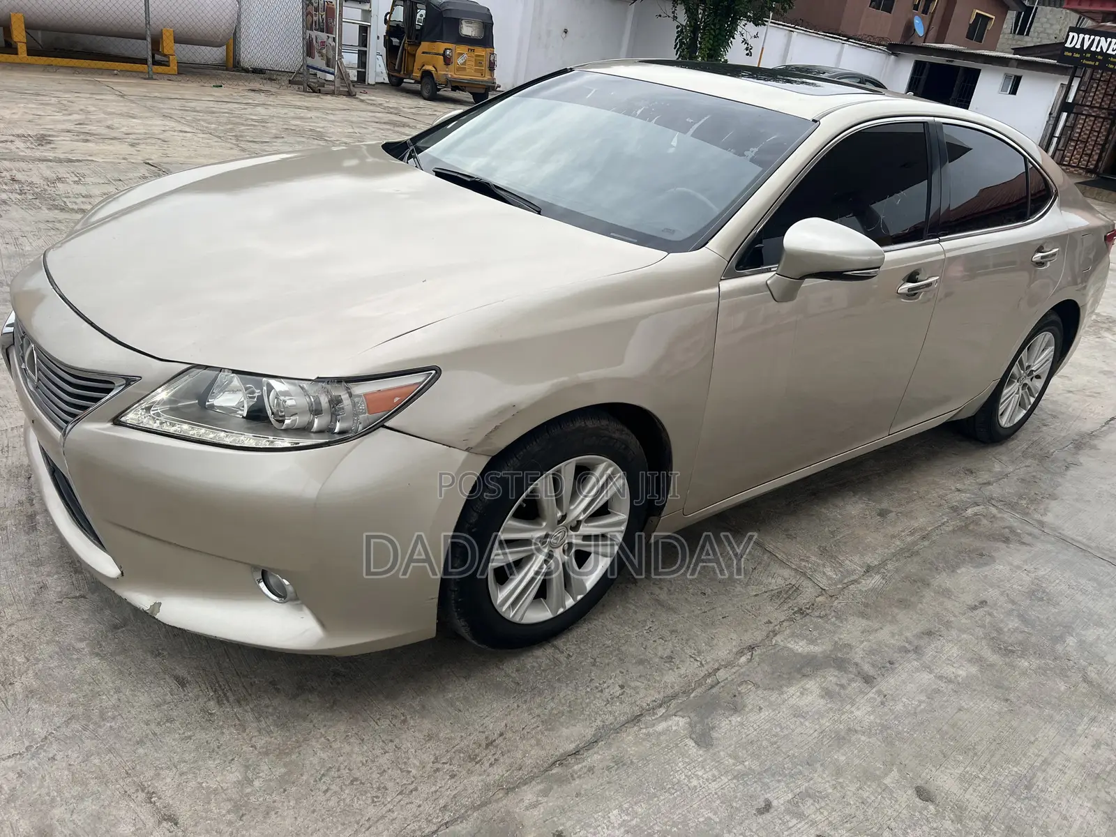 Lexus ES 2013 Gold