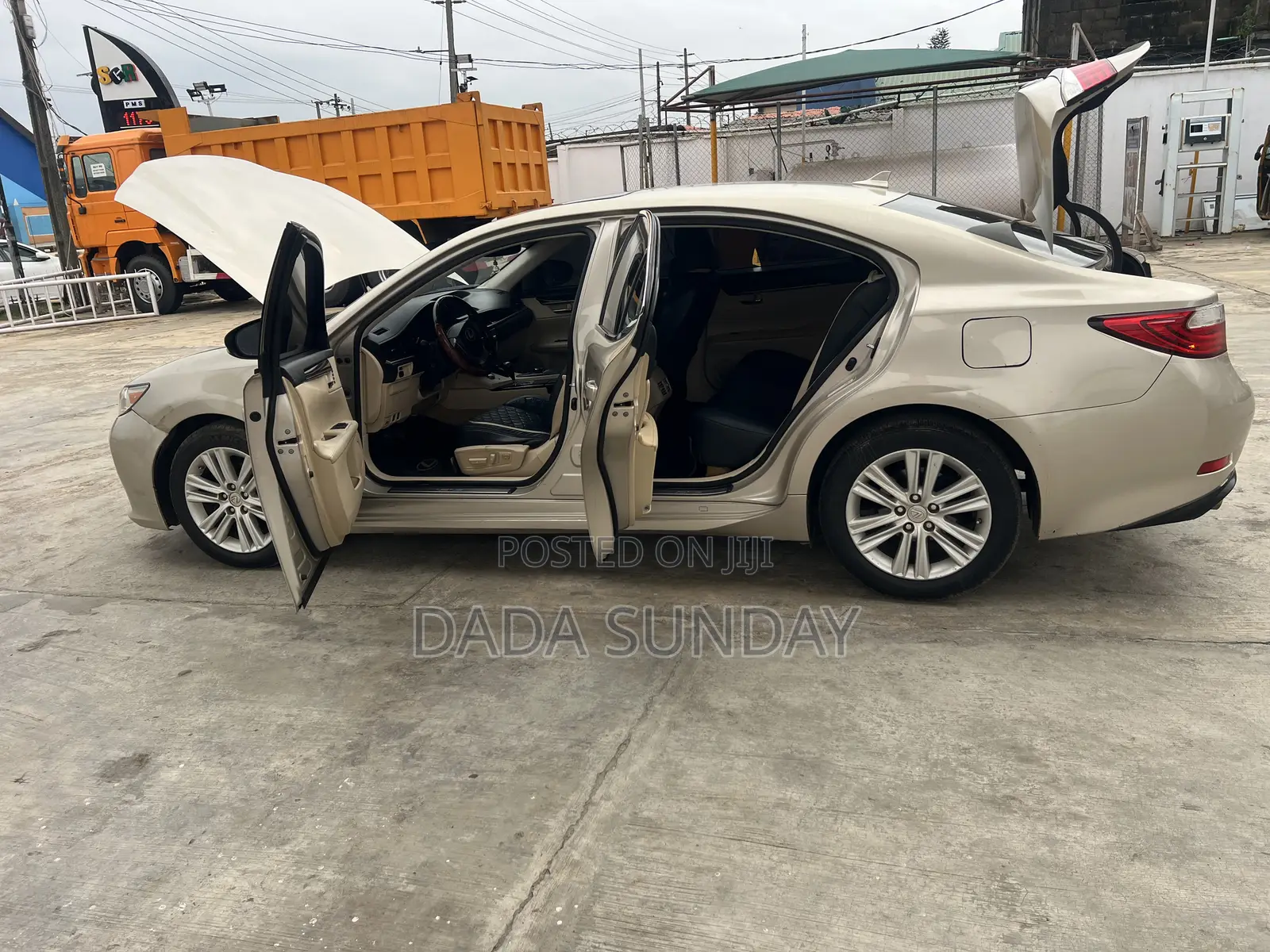 Lexus ES 2013 Gold