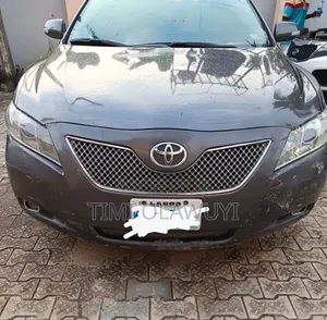 Toyota Camry 2008 Gray