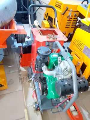 Diesel Floor Concrete Cutting Machine .
