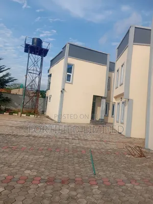 2bdrm Block of Flats in Akure for rent