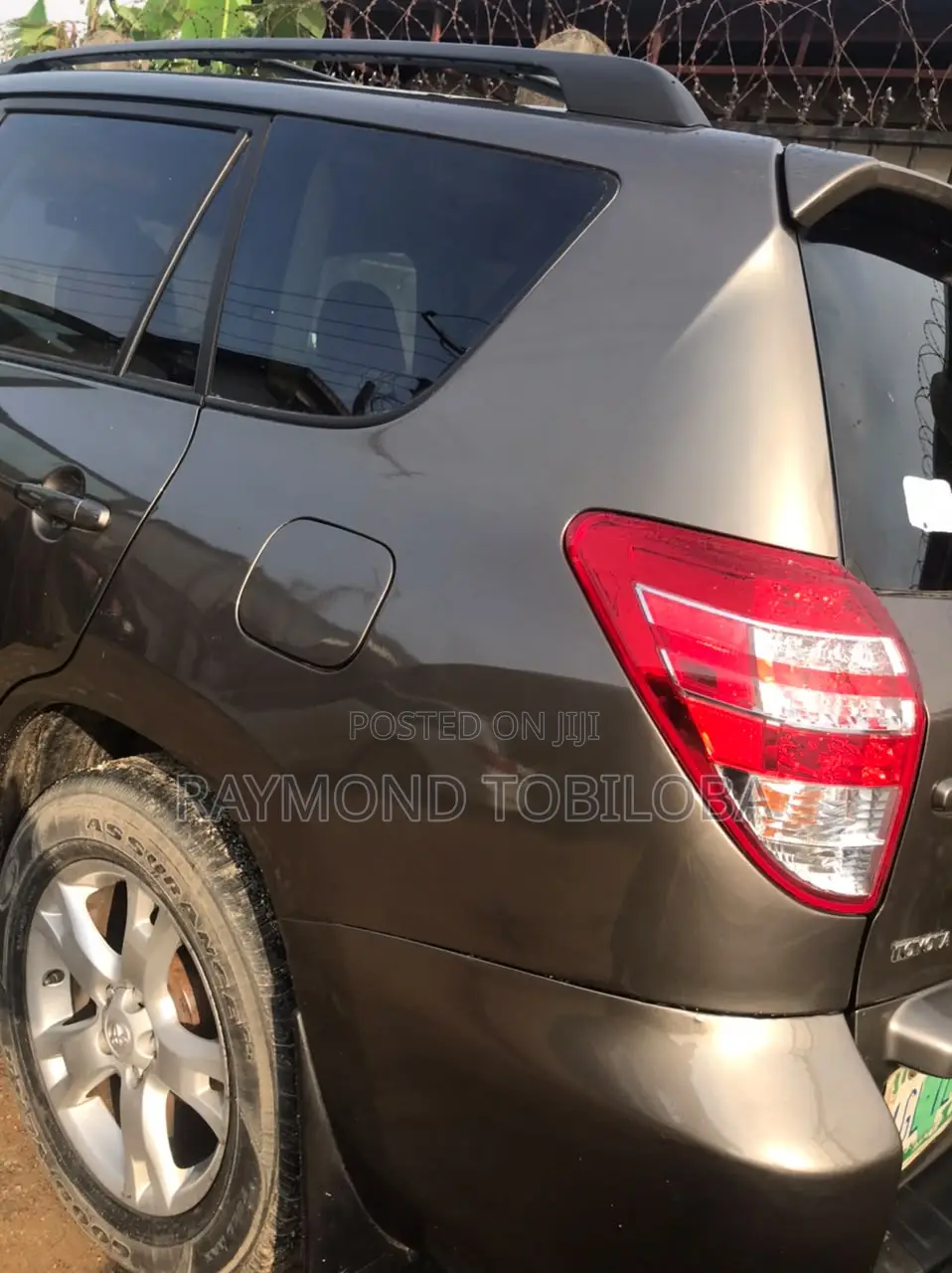 Toyota RAV4 2010 Gray