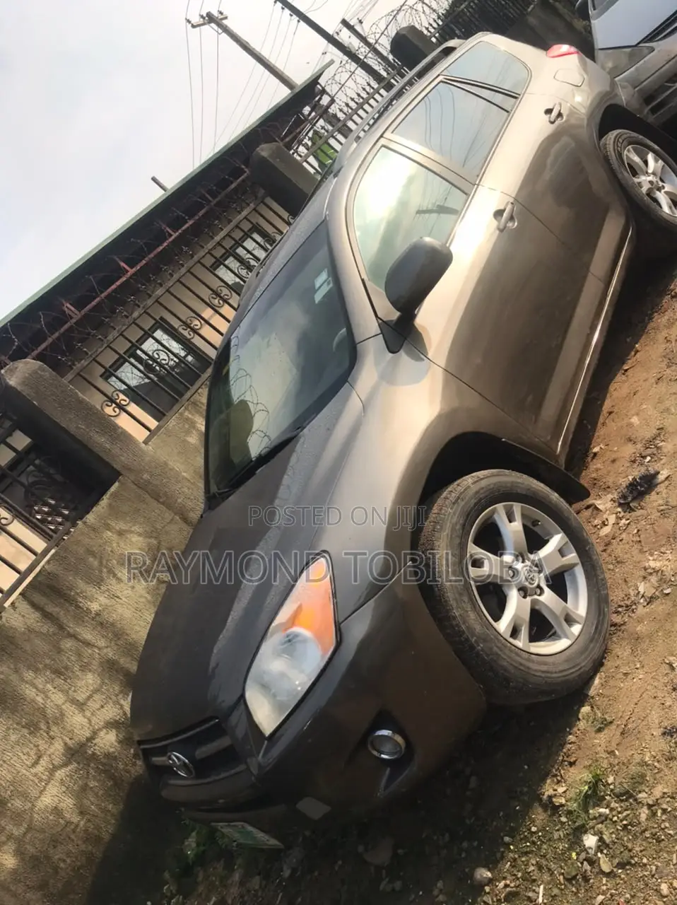 Toyota RAV4 2010 Gray