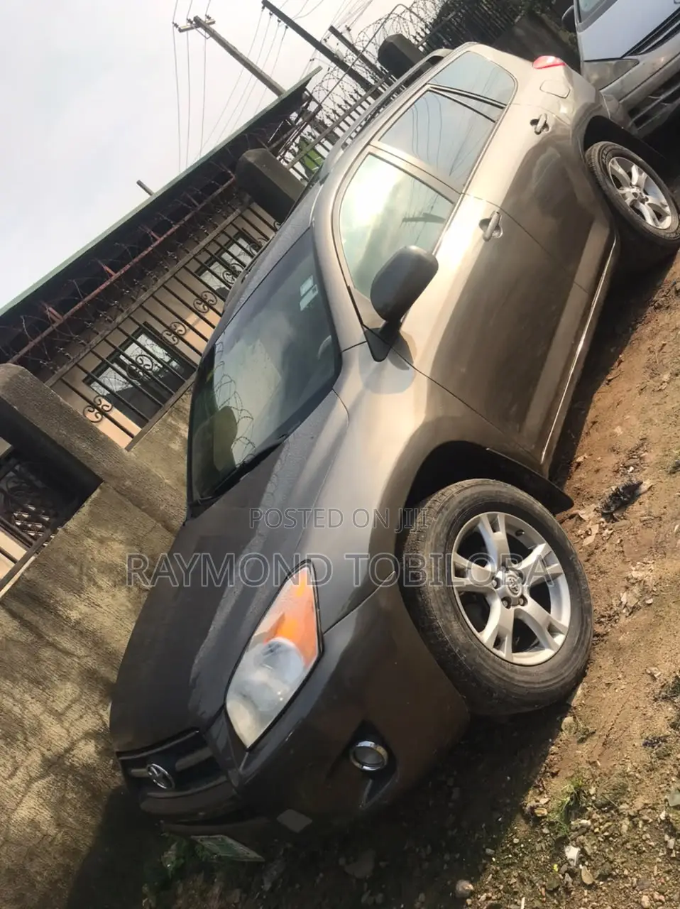 Toyota RAV4 2010 Gray