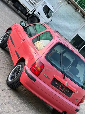 Nissan Micra 2004 Yellow