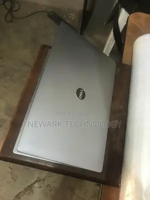 Laptop Dell Latitude 7320 16GB Intel Core i7 SSD 256GB
