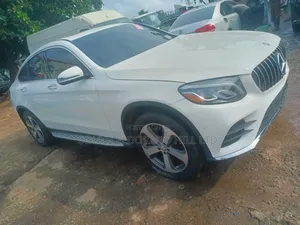 Mercedes-Benz GLC-Class 2017 White