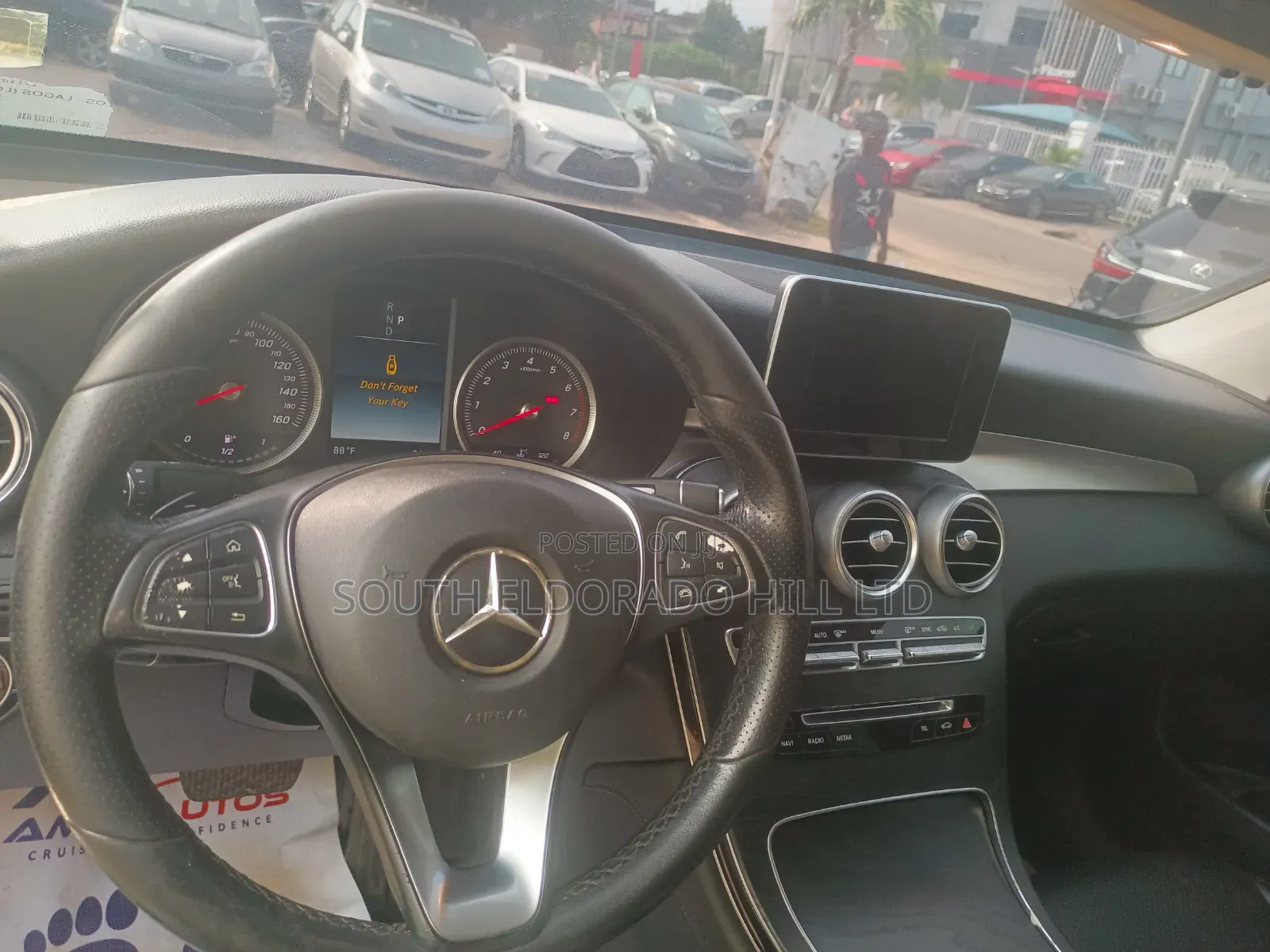 Mercedes-Benz GLC-Class 2017 White