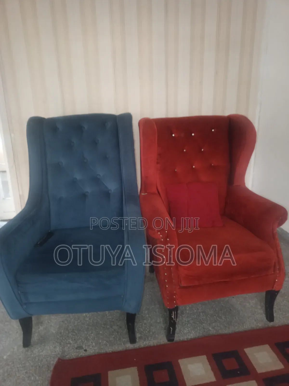 2 King Size Chairs