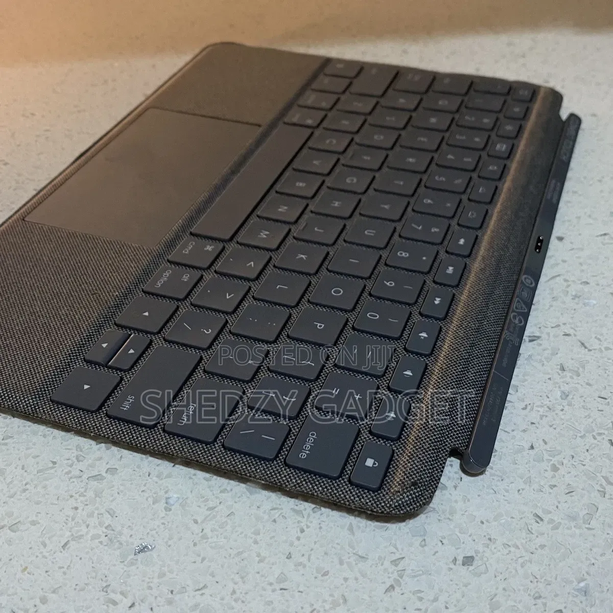 Logitech Combo Touch YU0040 Keyboard Folio Case iPad 7/8/9 Gen Gray