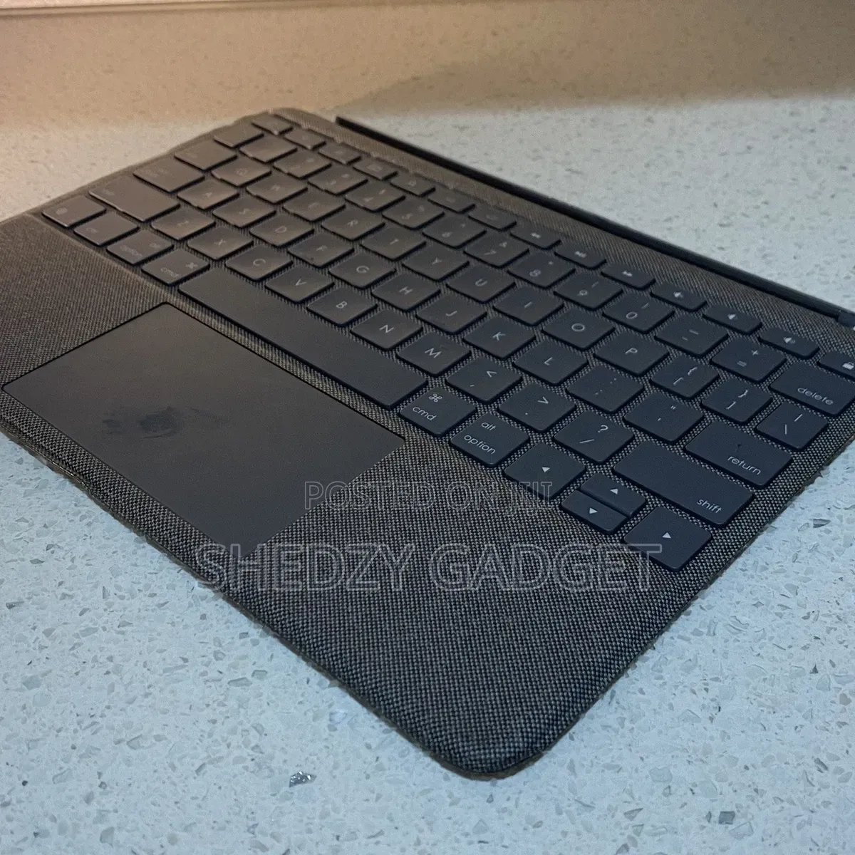 Logitech Combo Touch YU0040 Keyboard Folio Case iPad 7/8/9 Gen Gray