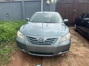 Toyota Camry LE 4dr Sedan (2.4L 4cyl 5A) 2008 Green