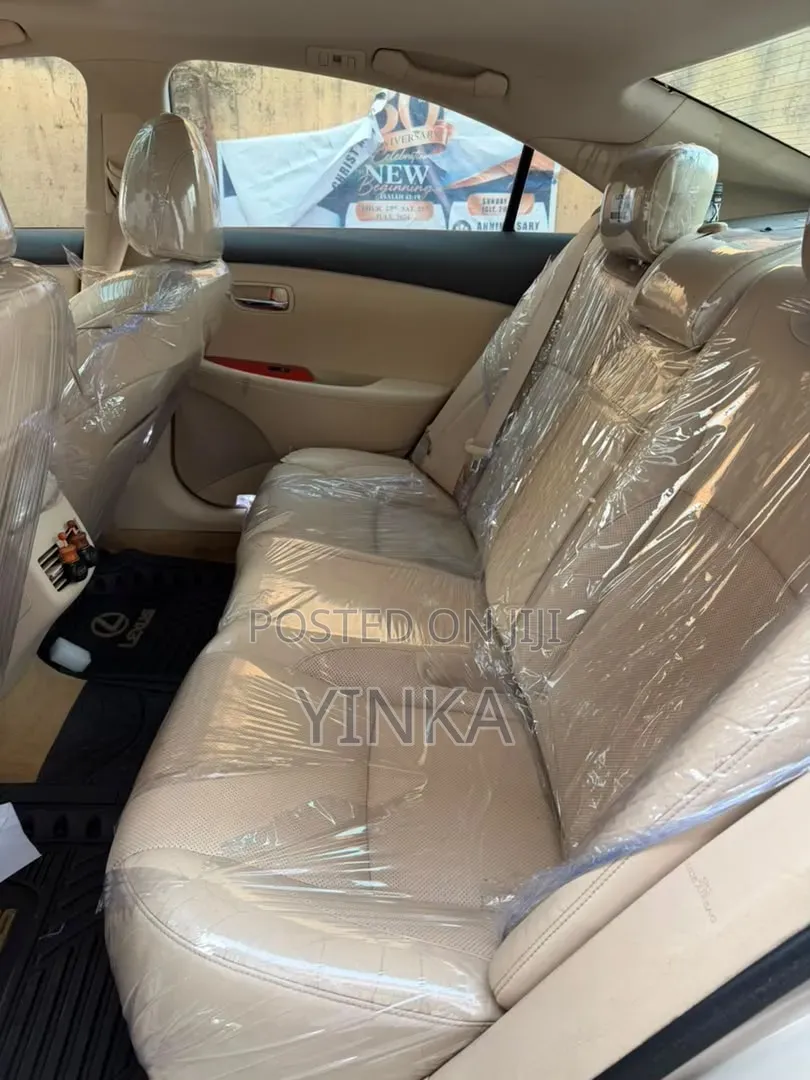 Lexus ES 2012 Gold