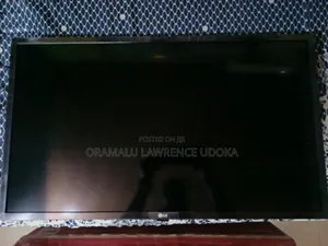 LG 32" Smart Television