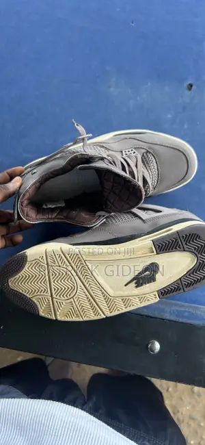 Nike Jordan’s