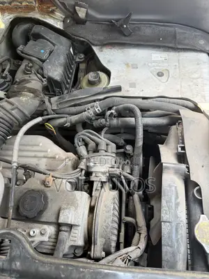 Mazda Bongo 2013 White
