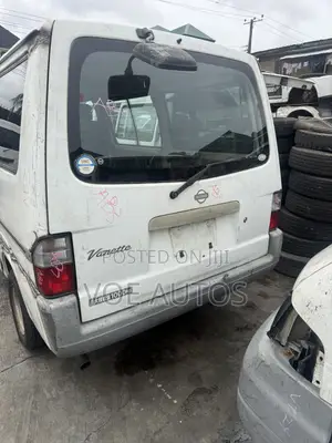 Mazda Bongo 2013 White