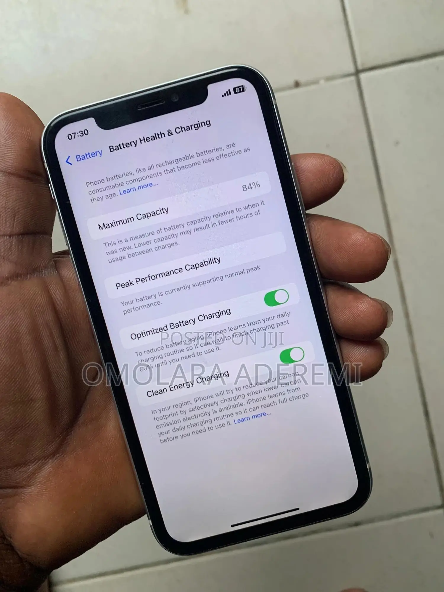 Apple iPhone XR 64 GB White
