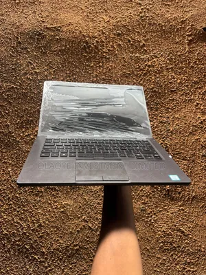 Laptop Dell Latitude 5400 8GB Intel Core i5 SSD 256GB