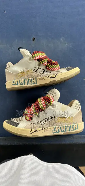 Lanvin Curb
