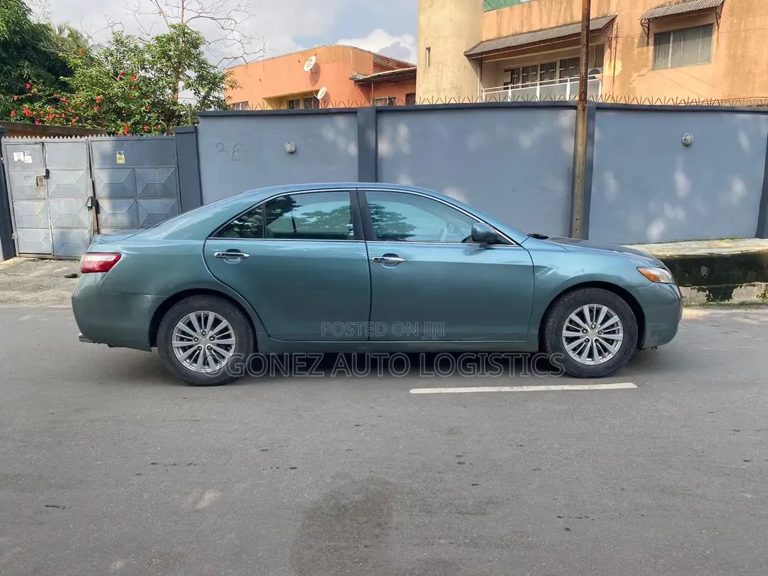 Toyota Camry 2007 Blue
