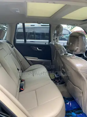 Mercedes-Benz GLK-Class 350 4MATIC 2012 Black