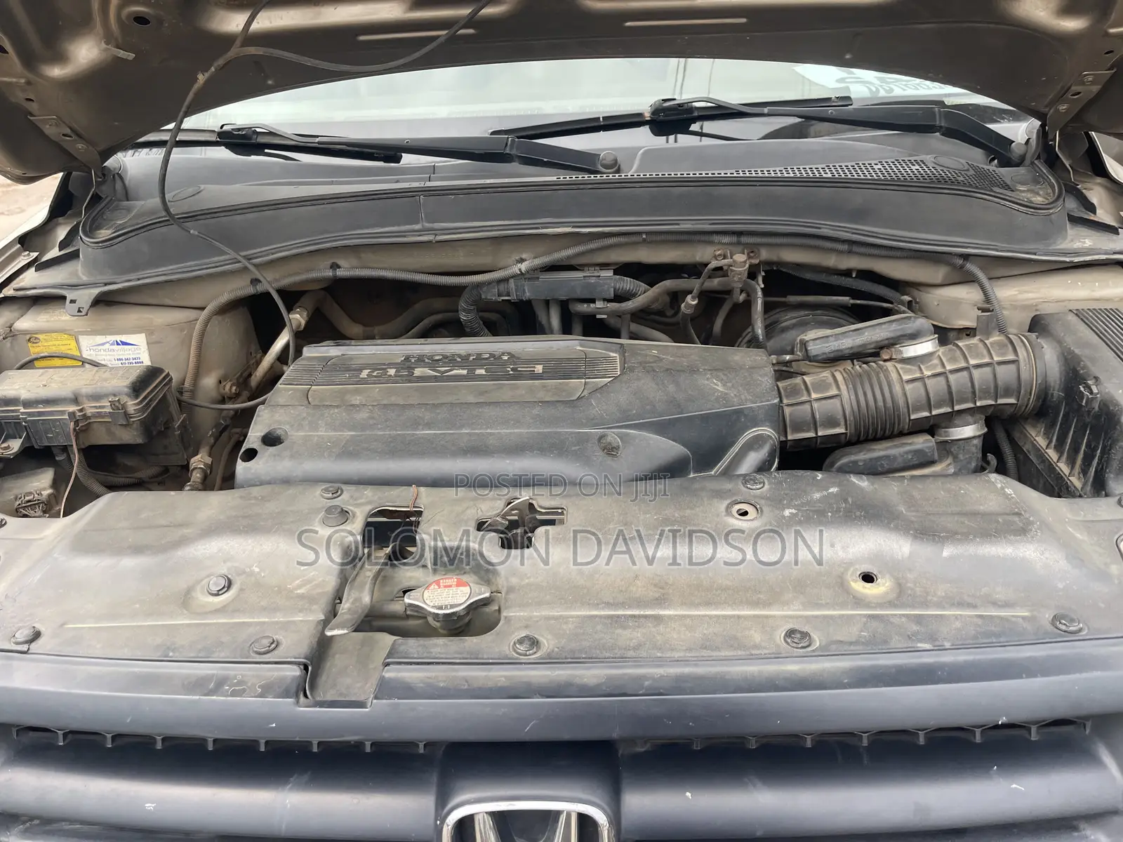 Honda Pilot 2004 Gold