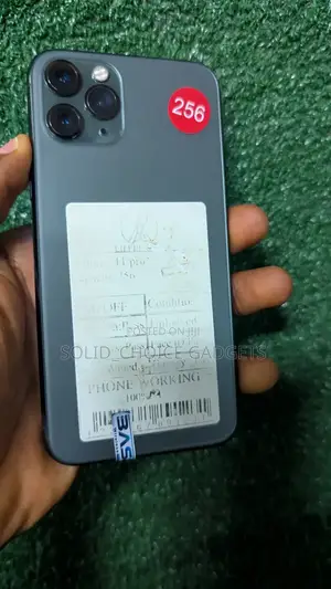 Apple iPhone 11 Pro 256 GB Gray