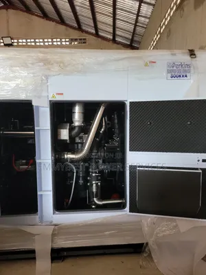 Q00% Copper 800kva Perkins Soundproof Generator