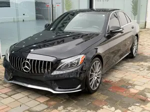 Mercedes-Benz C300 2016 Black
