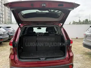 Toyota Highlander SE 4x4 V6 (3.5L 6cyl 8A) 2017 Red